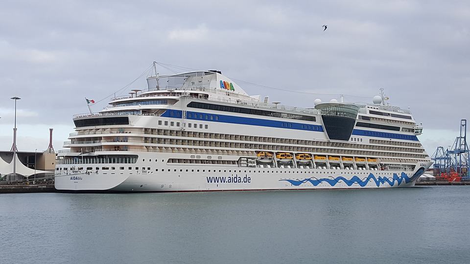 Las Palmas Cruise Port